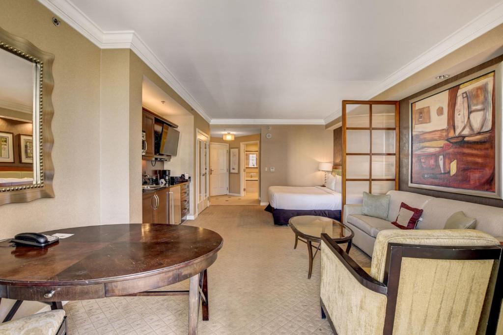Strip & Sphere View! Privately Owned Condo Hotel-The Signature At Mgm Las Vegas Exteriör bild